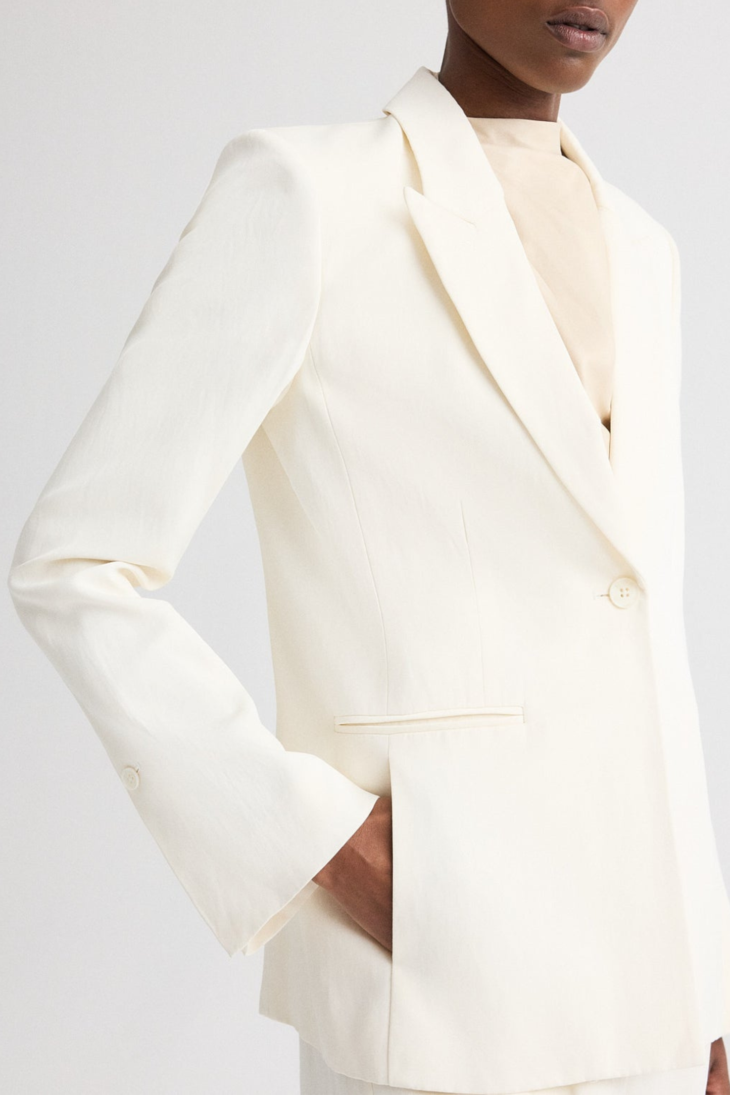 Blazer Her Fit in BoneTWP Clothing - Anita Hass