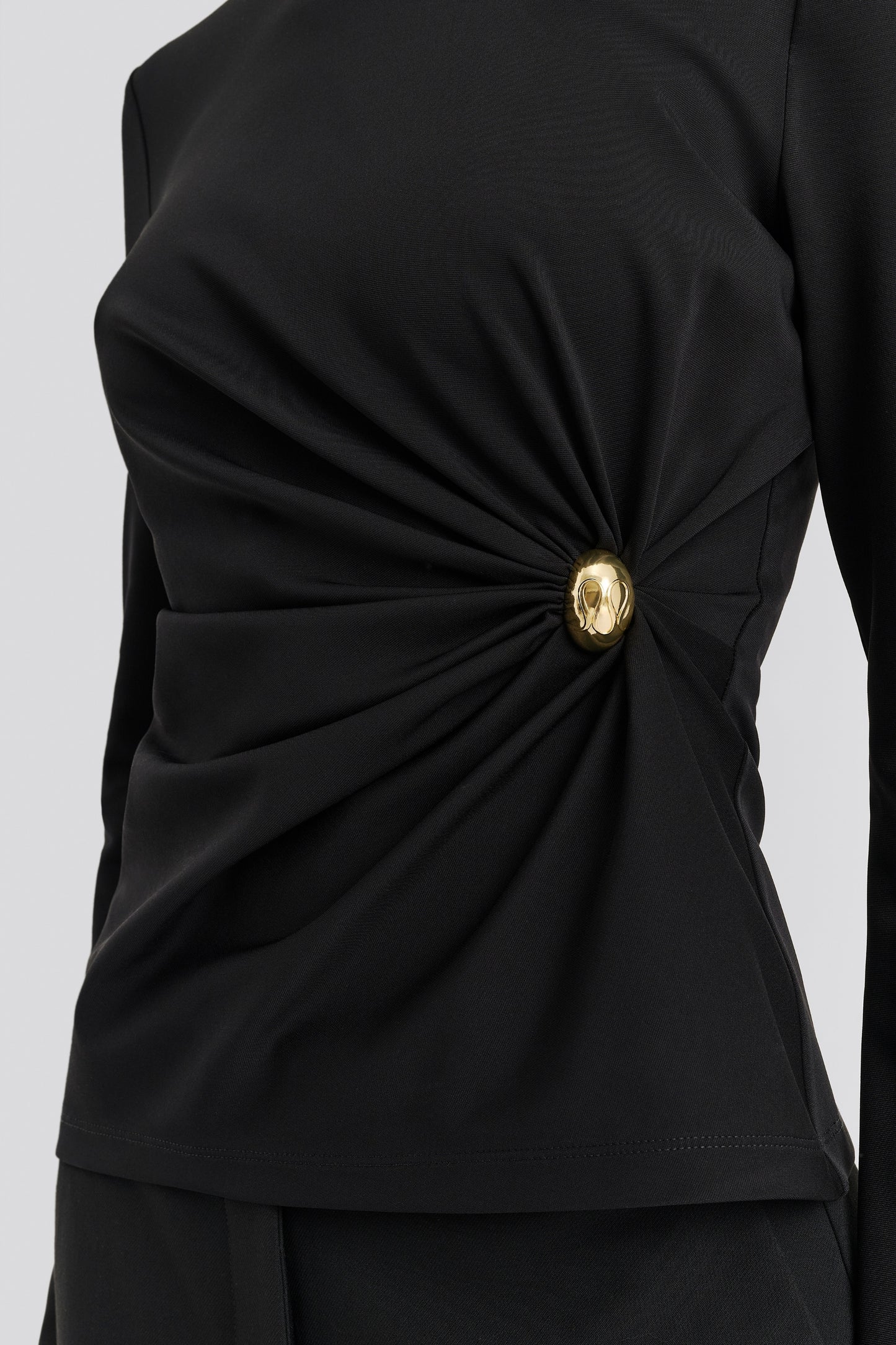 Top Mailey Broche in SchwarzMalina - Anita Hass