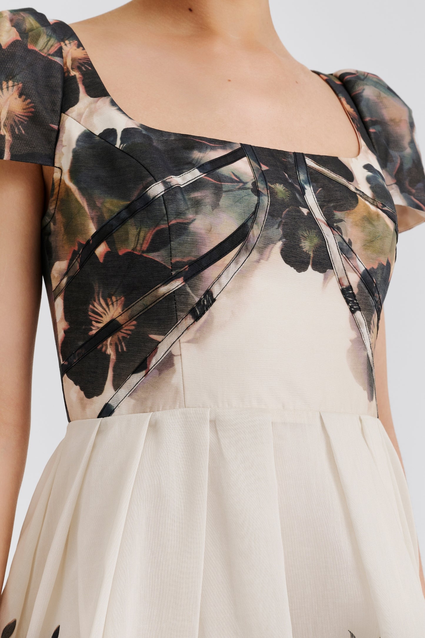 Kleid Vanda in Dusty PoppyMalina - Anita Hass