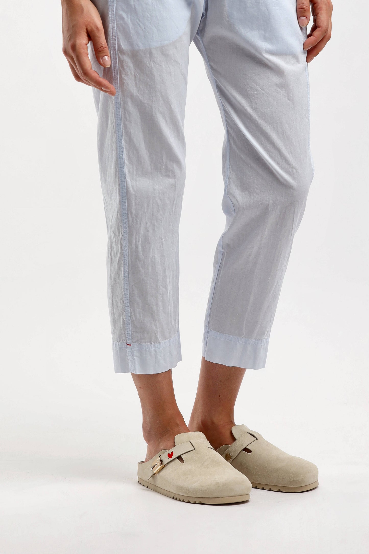 Hose Draper in SkylightXírena - Anita Hass