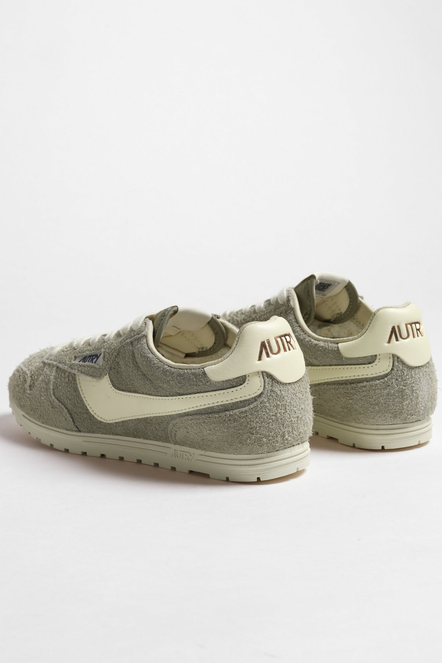 Windspin sneaker in Suede Grey