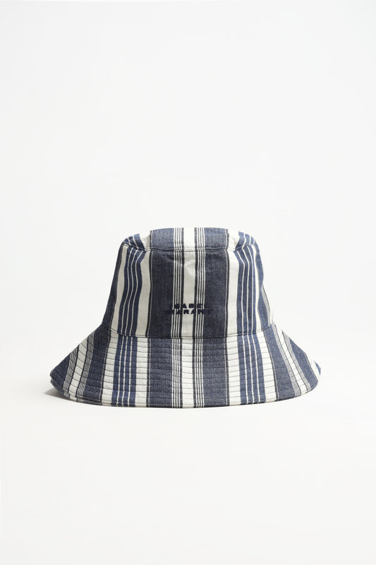 Shaelyn hat in denim blue/ecru