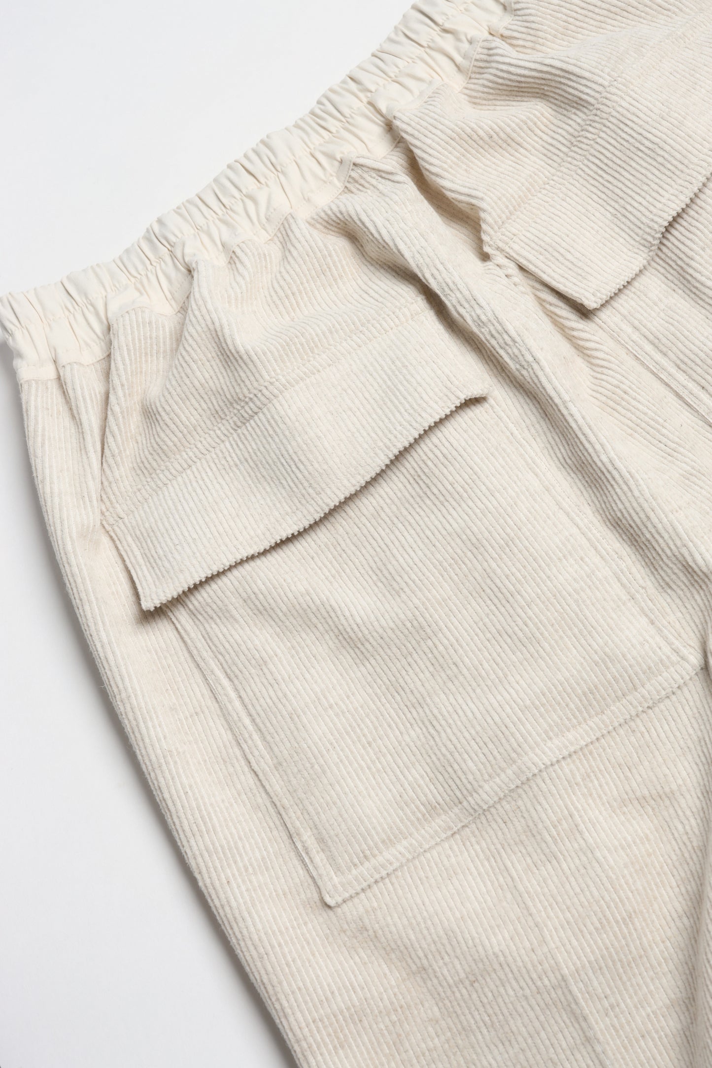 Cordhose Drawstring Astaires Cropped in NaturalRick Owens - Anita Hass