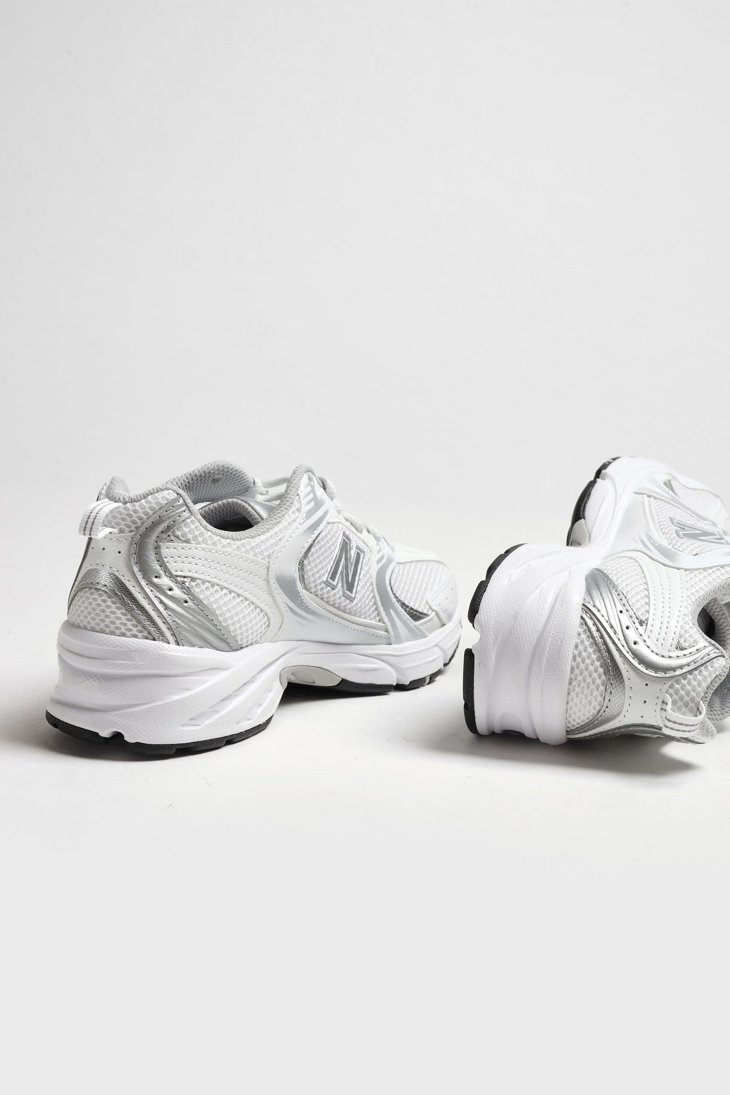 Sneaker 530 in NB White/Silver MetallicNew Balance - Anita Hass