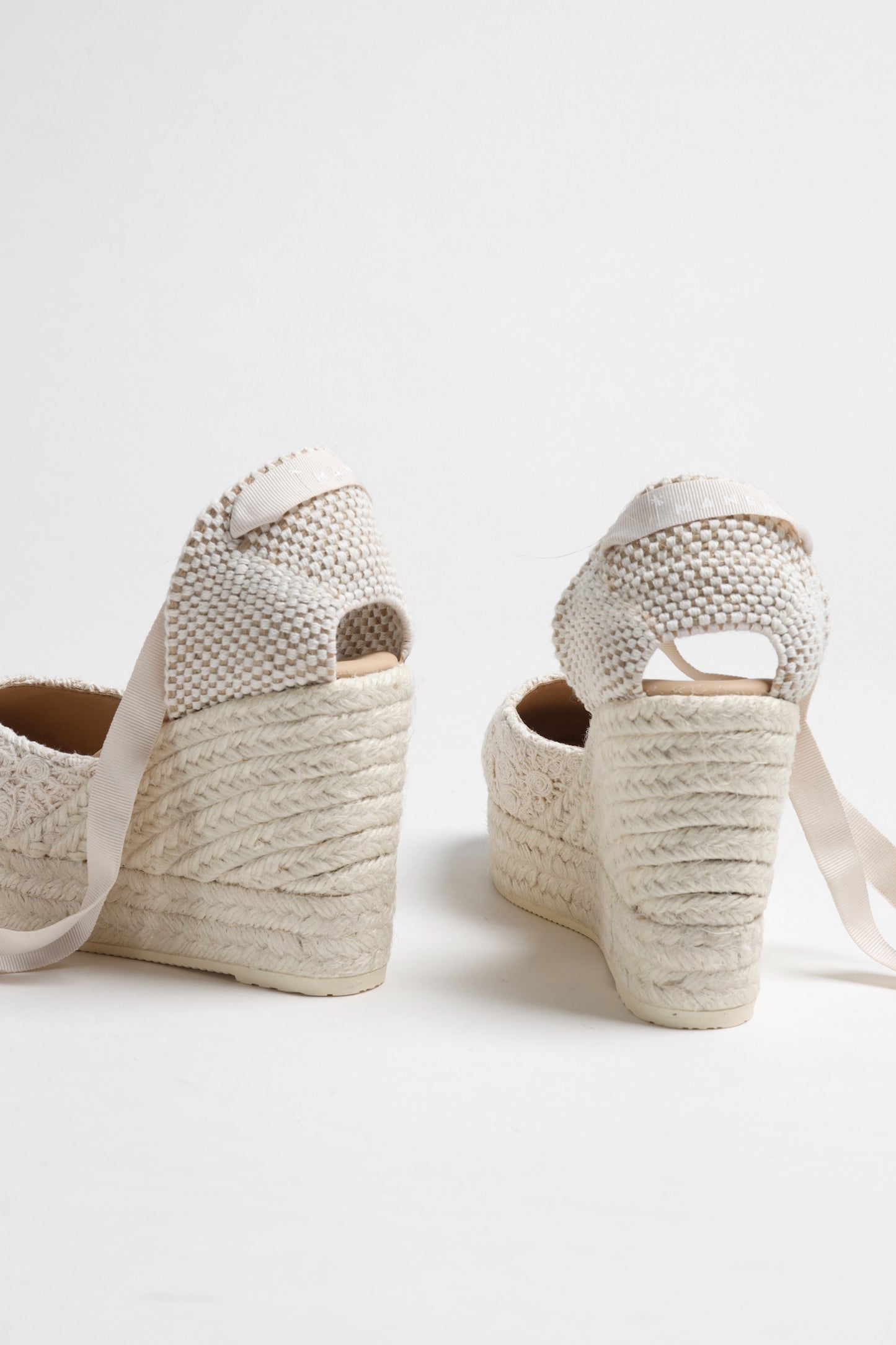 Wedges Yucatan in NaturalManebi - Anita Hass
