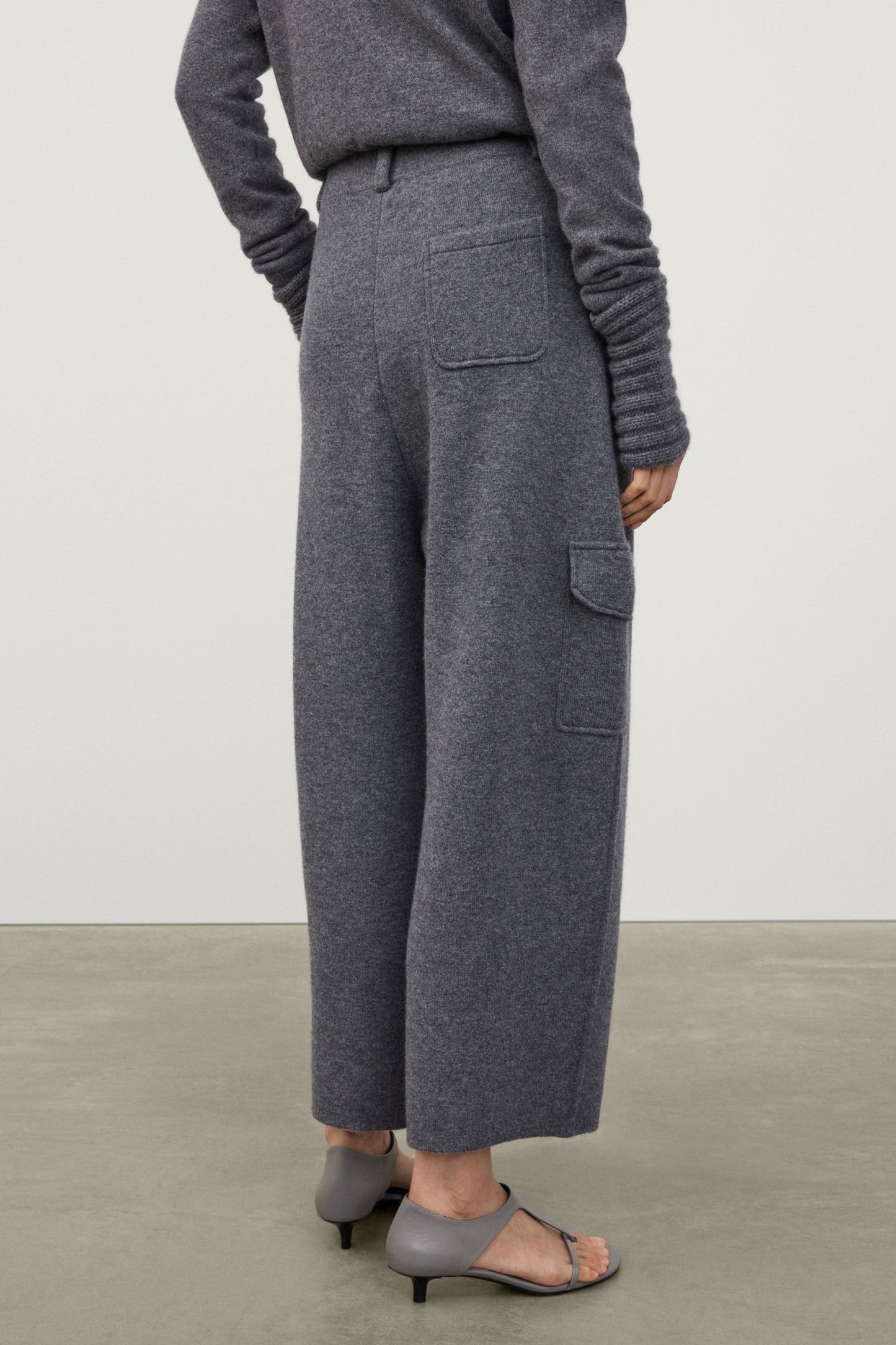 Hose Azaria in GraphiteLisa Yang - Anita Hass