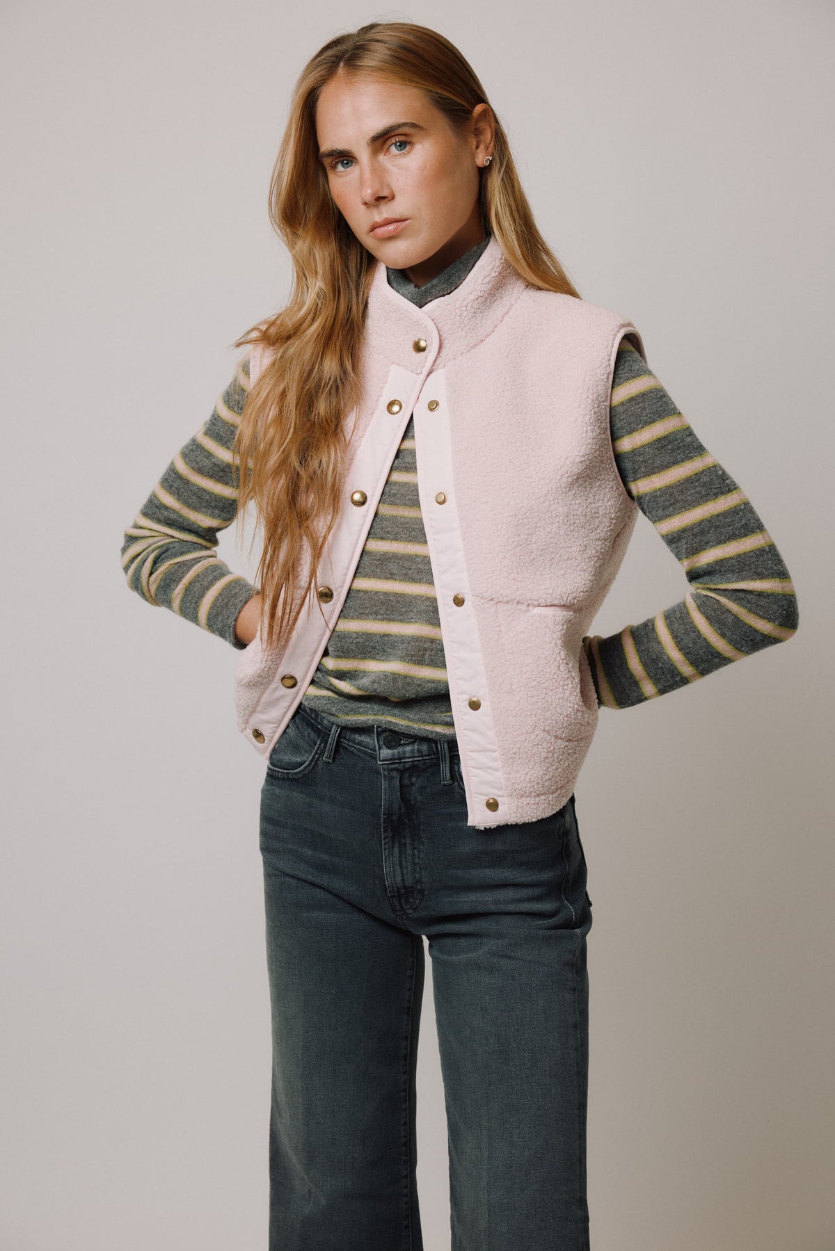 Vest Alba in Light Pink
