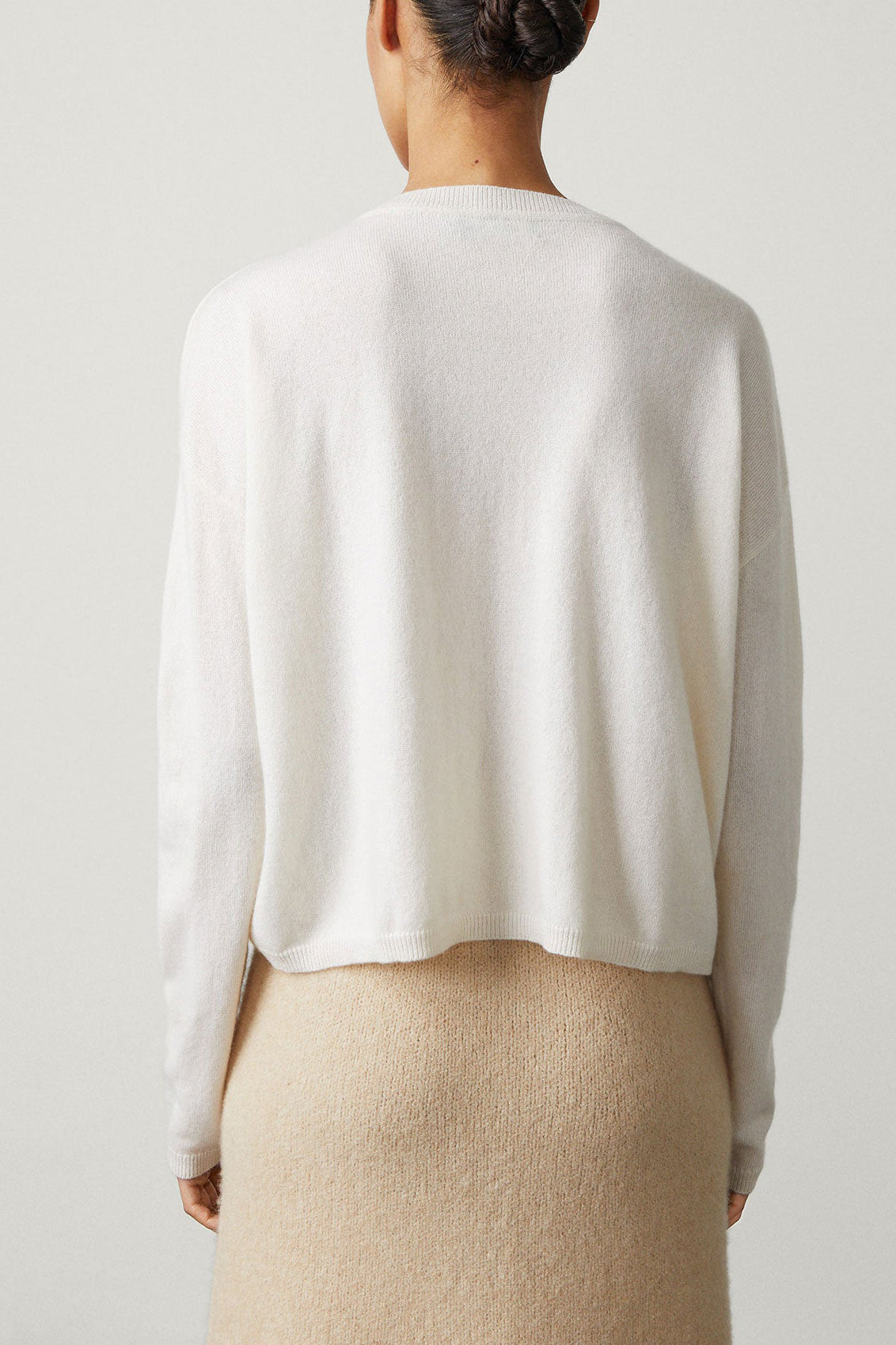 Cardigan Abby in CreamLisa Yang - Anita Hass