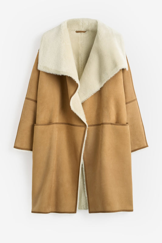 Mantel Draped Shearling in TanToteme - Anita Hass