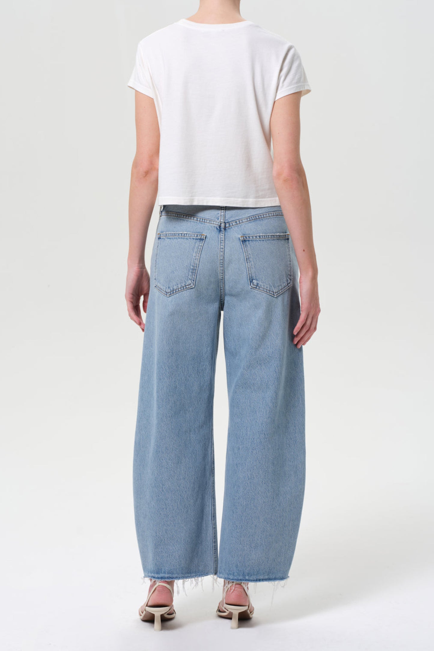 Jeans Low Curve Fray in ForceAgolde - Anita Hass