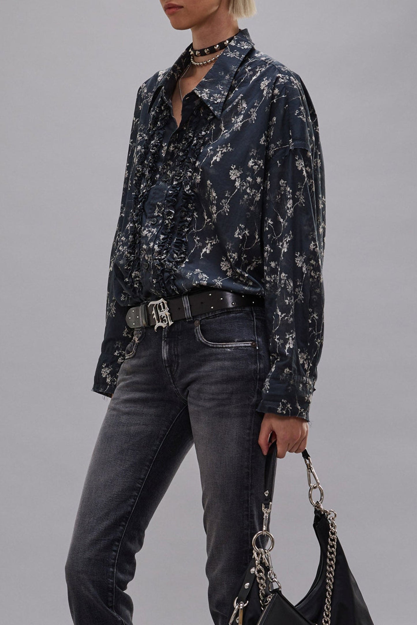 Bluse Shredded Seam Ruffle in Floral on BlackR13 - Anita Hass