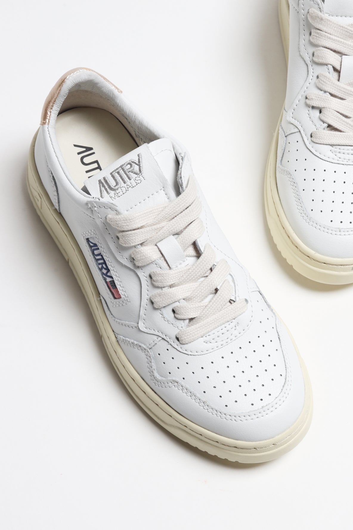 Sneaker 01 Low in Weiß/Gold Autry