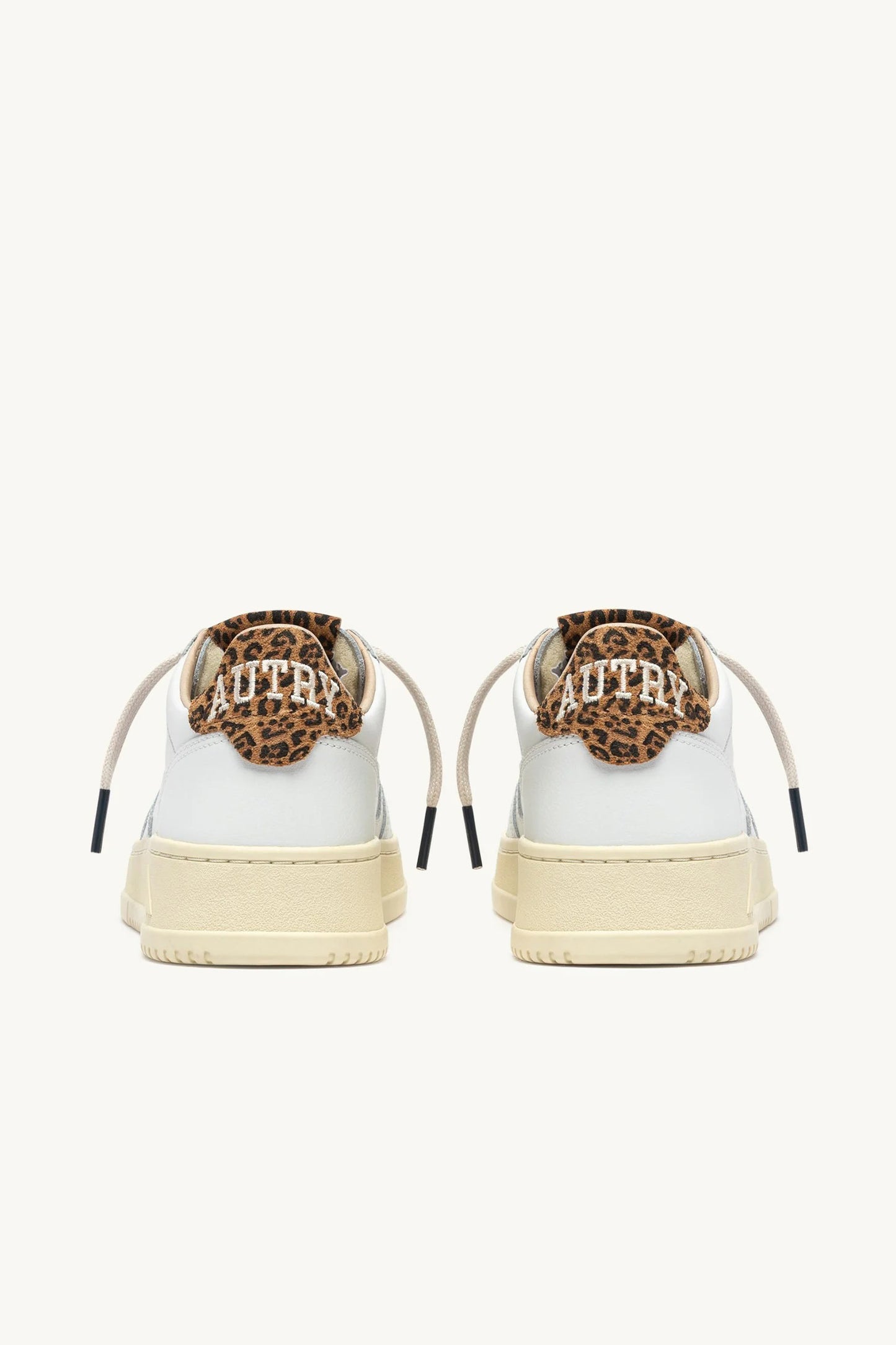 Sneaker Medalist in White/Leopard Autry