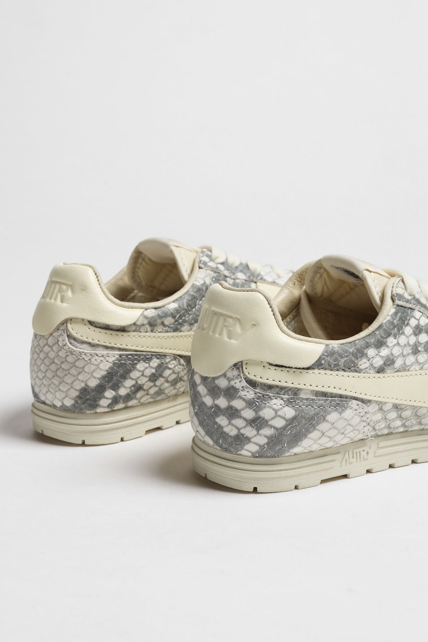 Sneaker Windspin in Rock/Rutabaga Autry