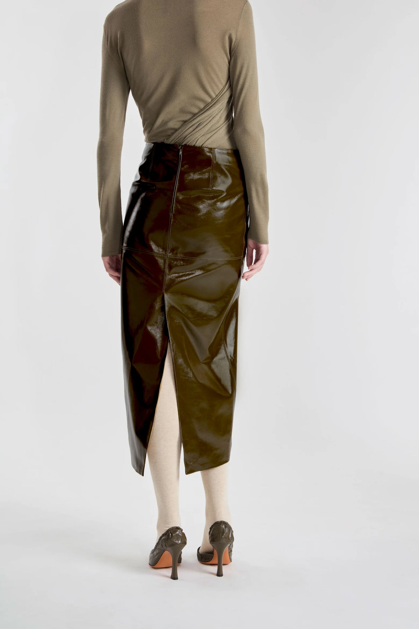 Lederrock The Glacier in Dark OlivePetar Petrov - Anita Hass