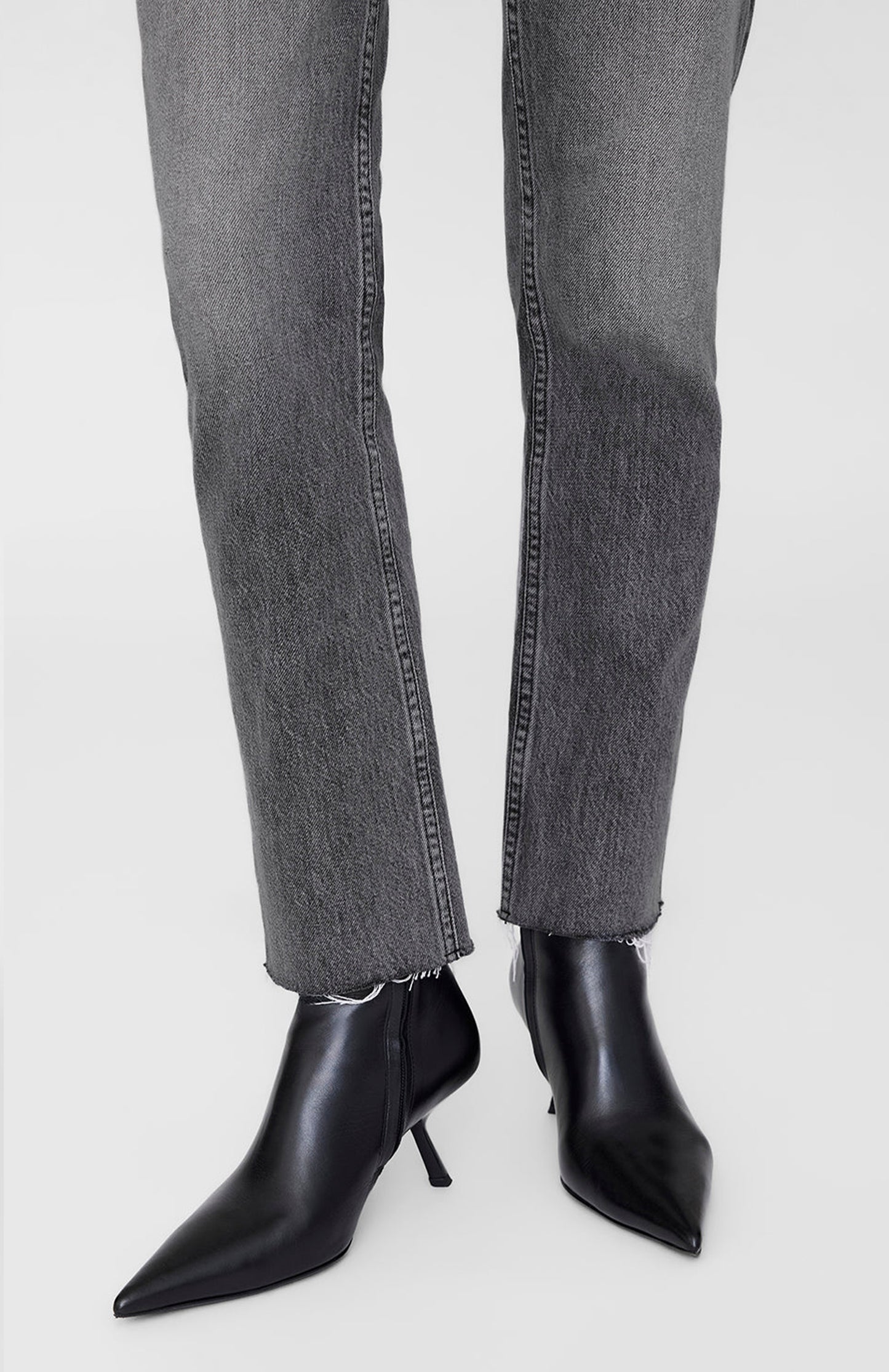 Jeans Bruno in Ash GreyAnine Bing - Anita Hass