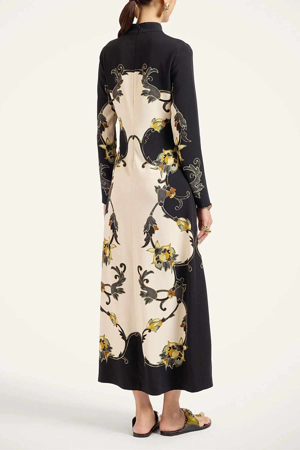 Kleid Halle in Buttercup Black La Double J