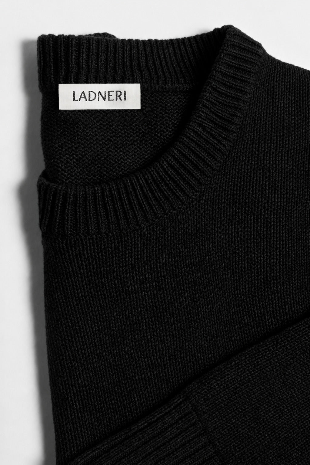 Pullover Slush in Schwarz Ladneri