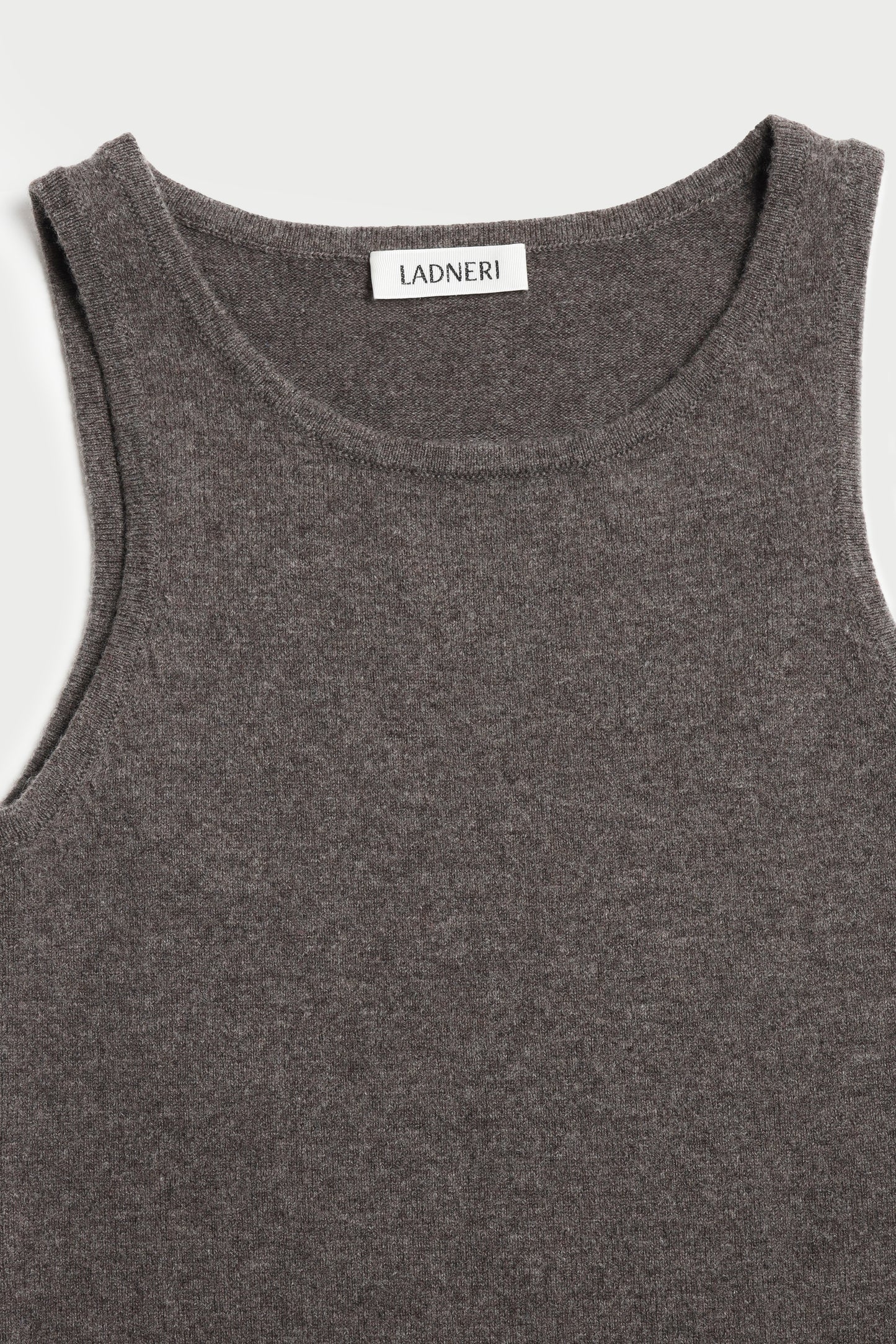 Stricktop Elou in Truffle Ladneri