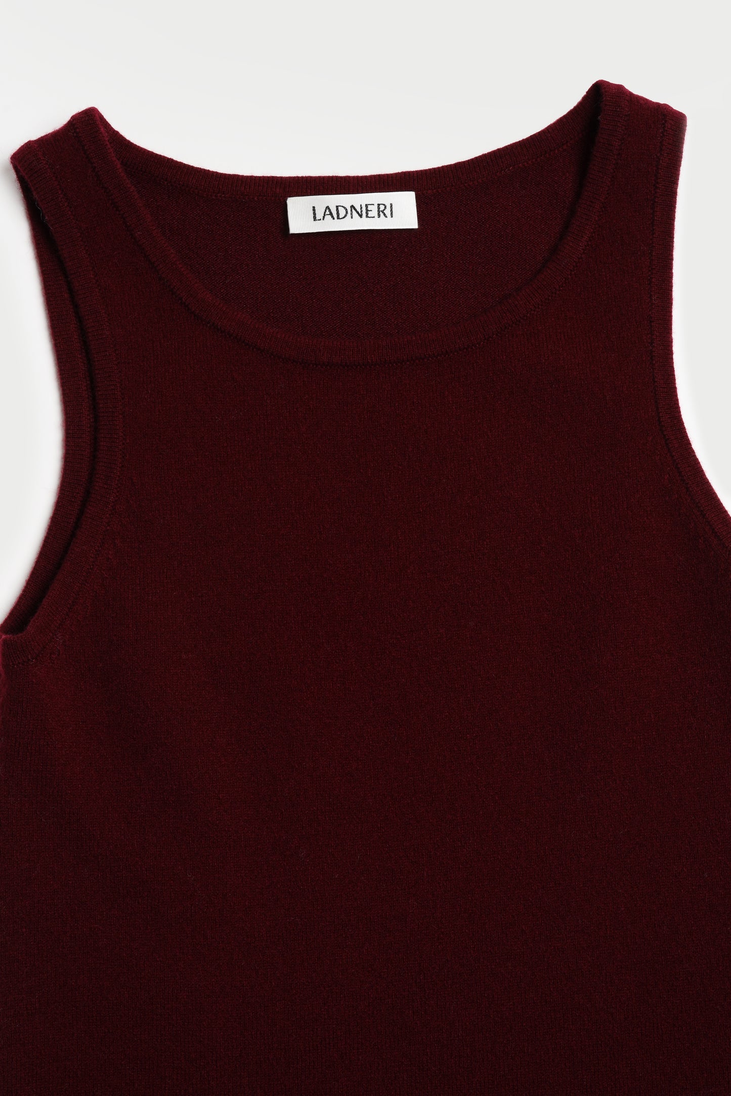 Stricktop Elou in Wine Ladneri