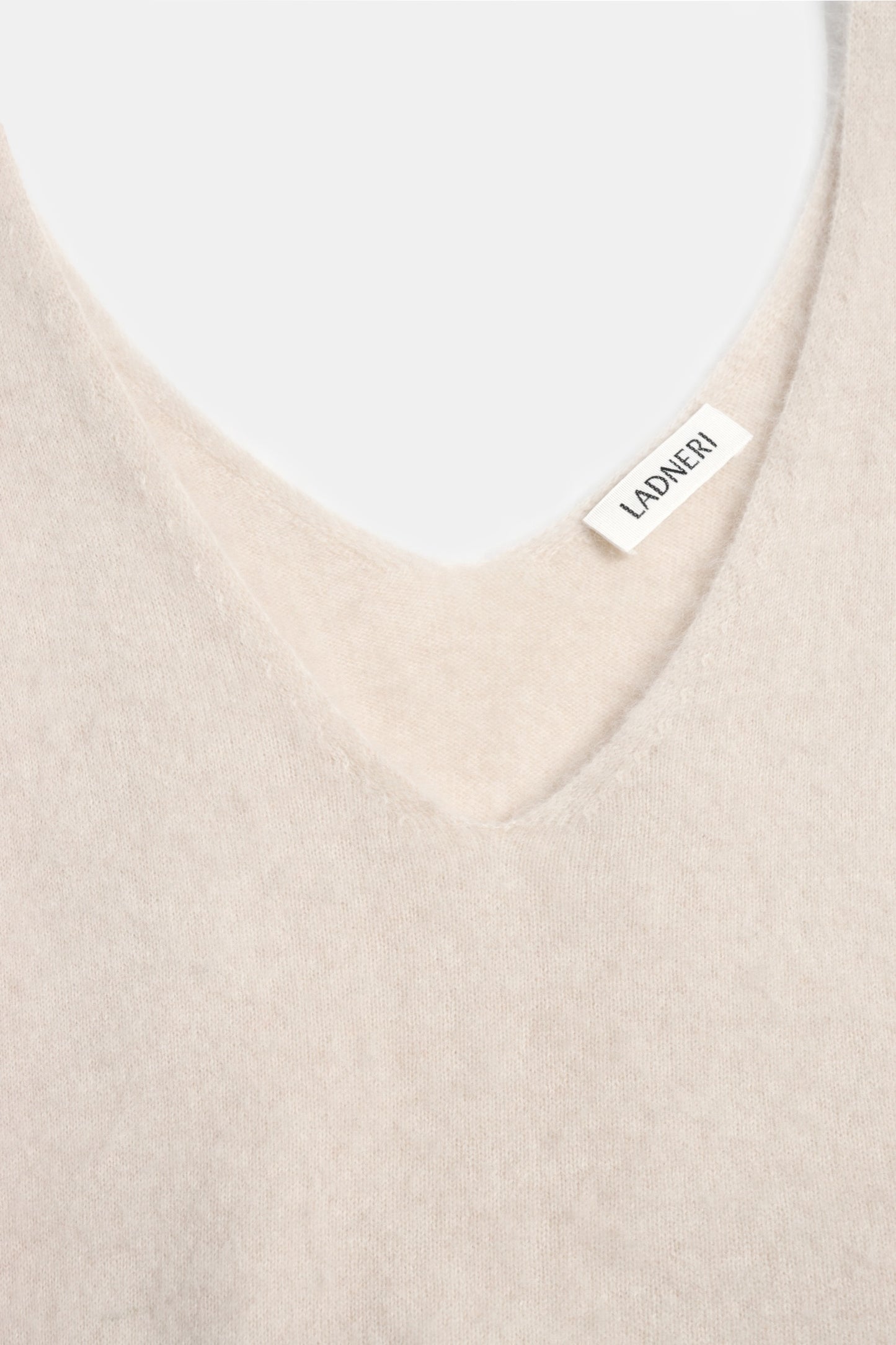 Stricktop Kala in Porcelain Brushed Ladneri