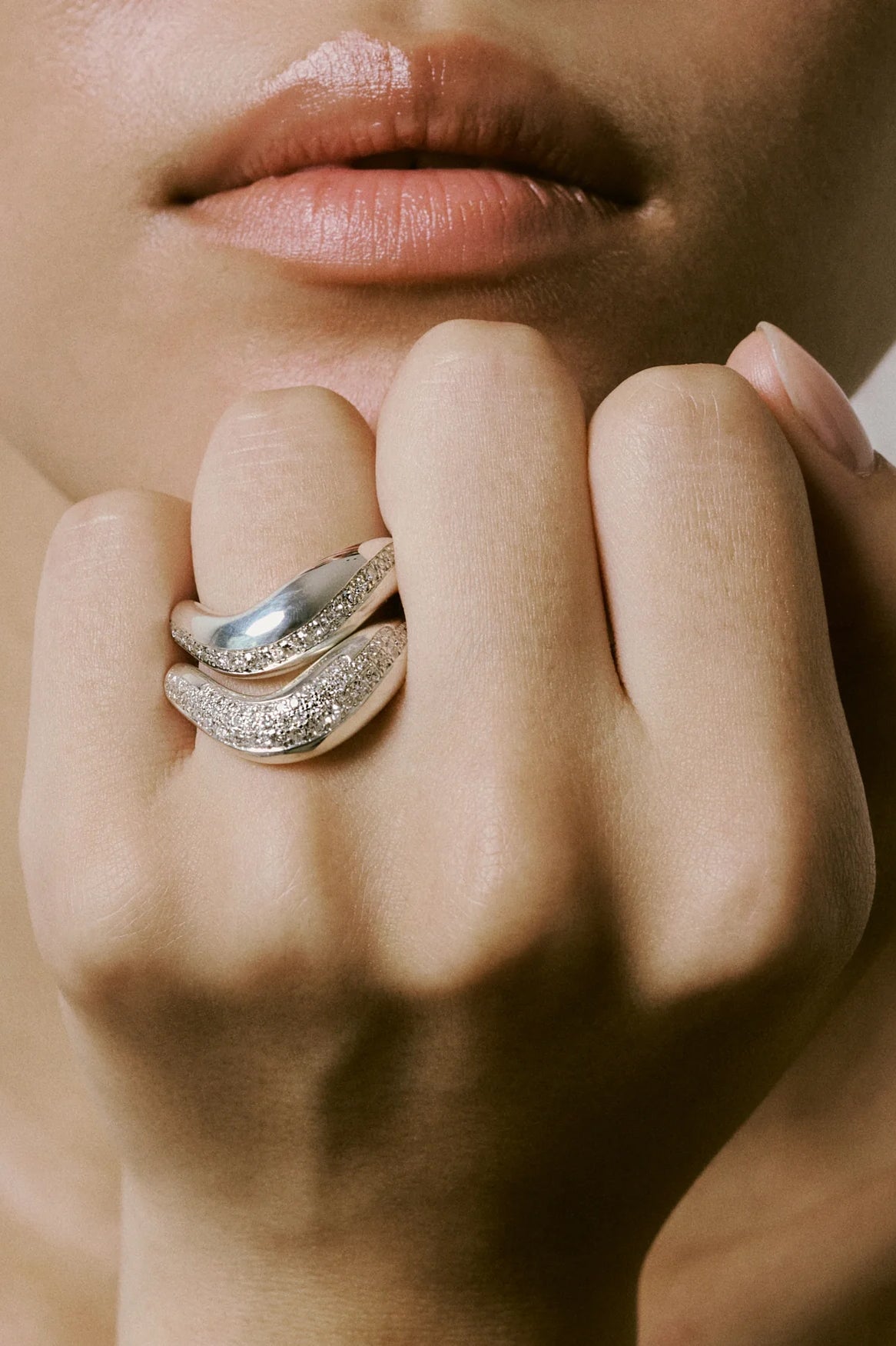 Curvy Pavé Diamond Ring in Silver by Lilian von Trapp - Anita Hass