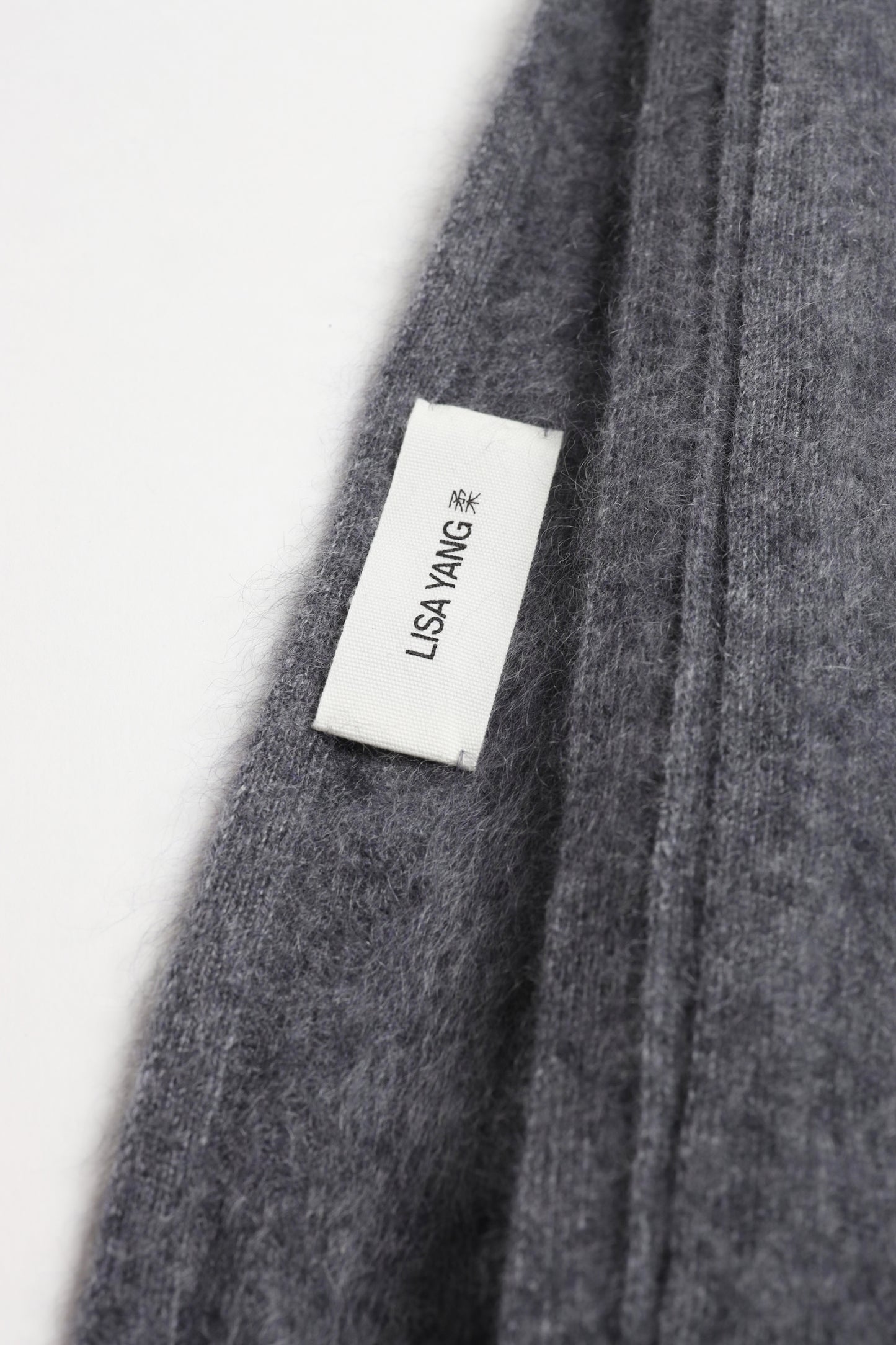 Scarf in Graphite Brushed