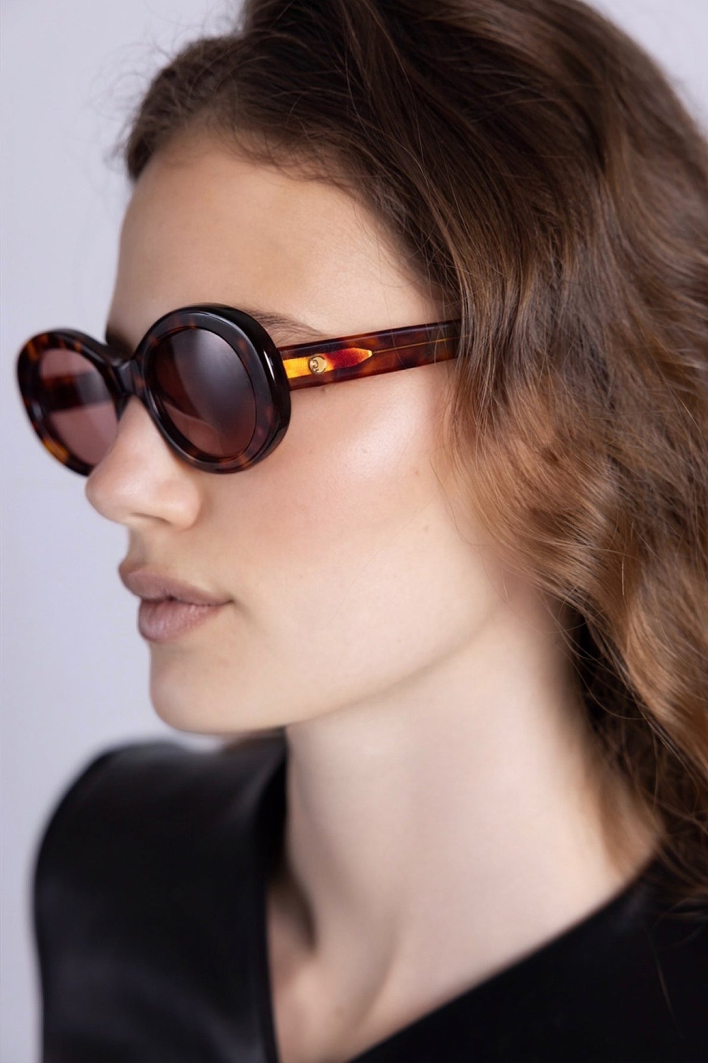 Sonnenbrille 141 Waverly Pl in Havana/Rosa Side Eye