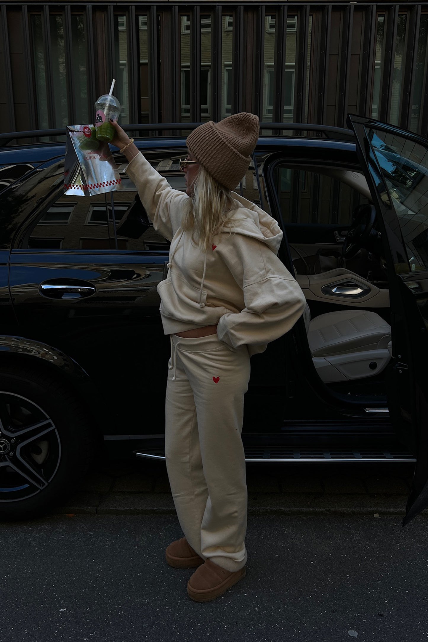 Sweatsuit Open Seam in Bleached SandAnita Hass - Anita Hass