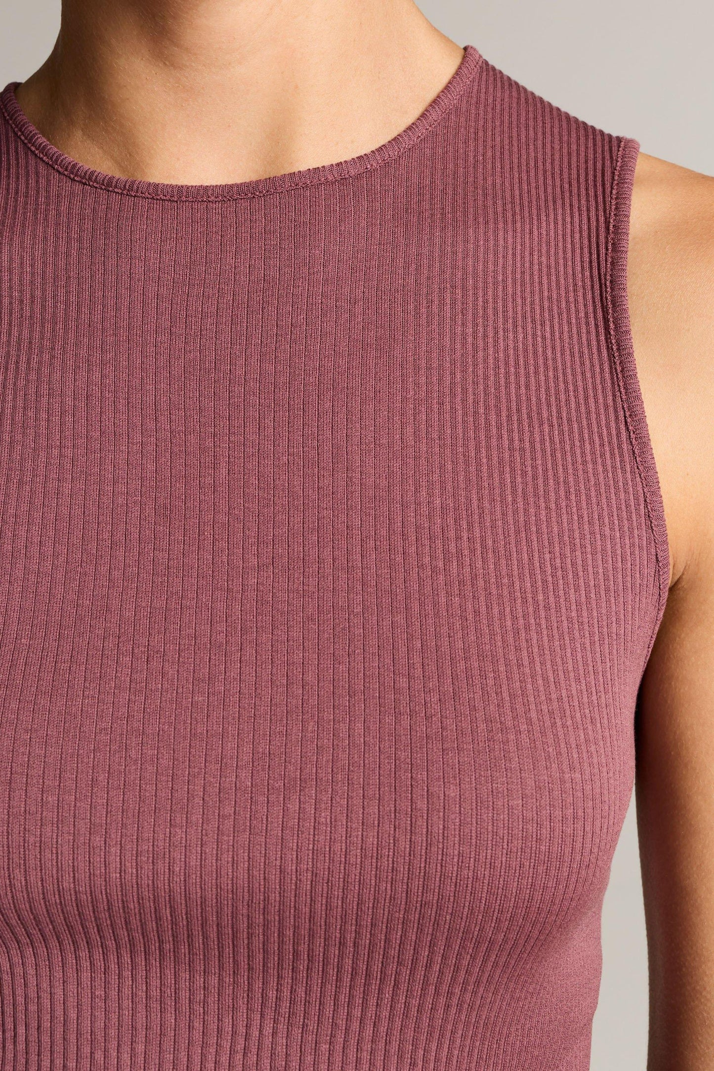 Tanktop Rib Shell in Deep Mauve Vince
