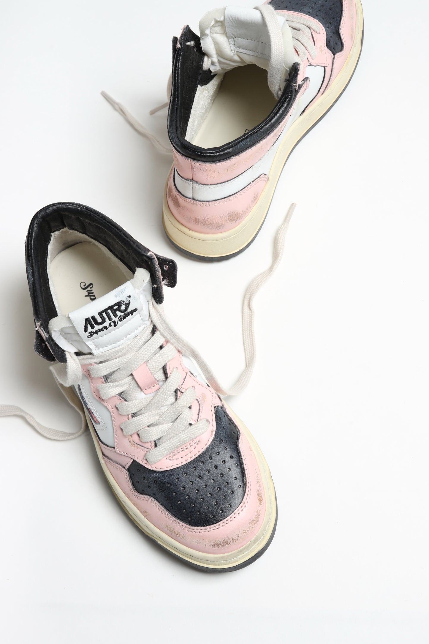 Sneaker Super Vintage Mid in Weiß/PinkAutry - Anita Hass