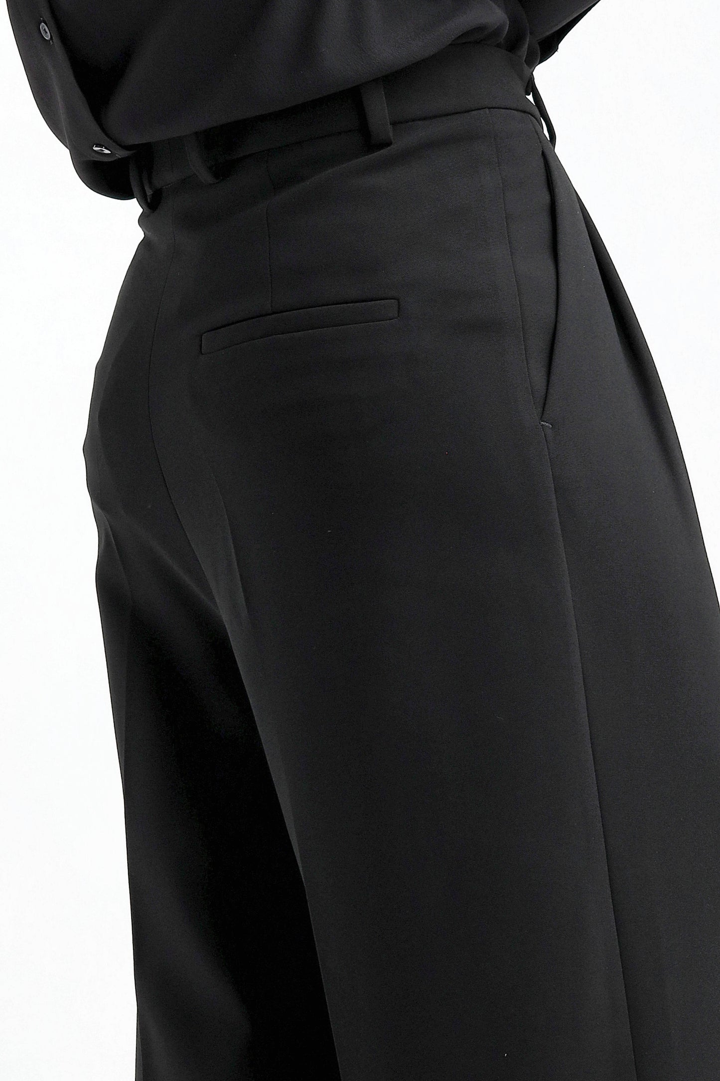 Hose Noa Fluid in SchwarzRossi - Anita Hass