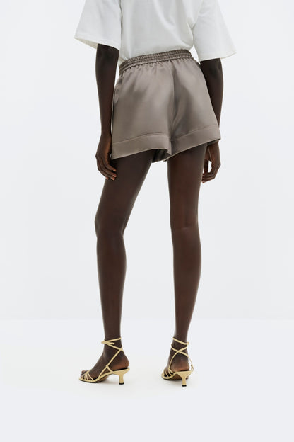 Pantalón corto Cecely en grafito