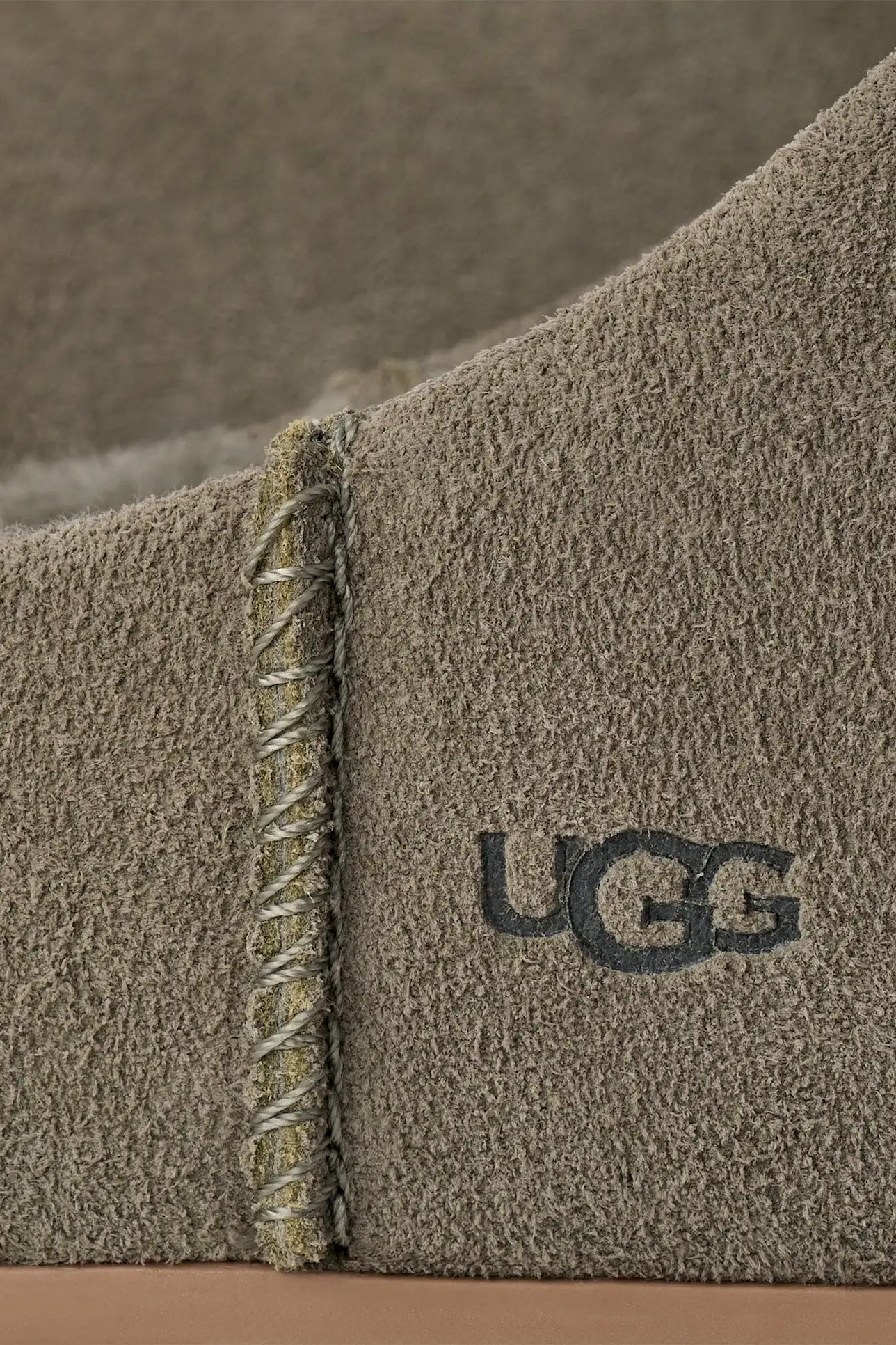 Slipper Elea in Moss GreenUGG - Anita Hass