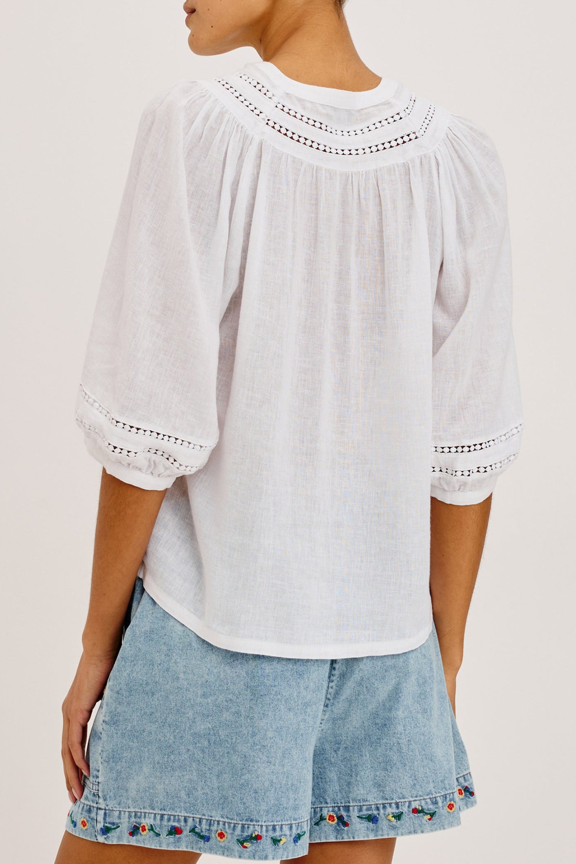 Bluse Theia in WeißRails - Anita Hass