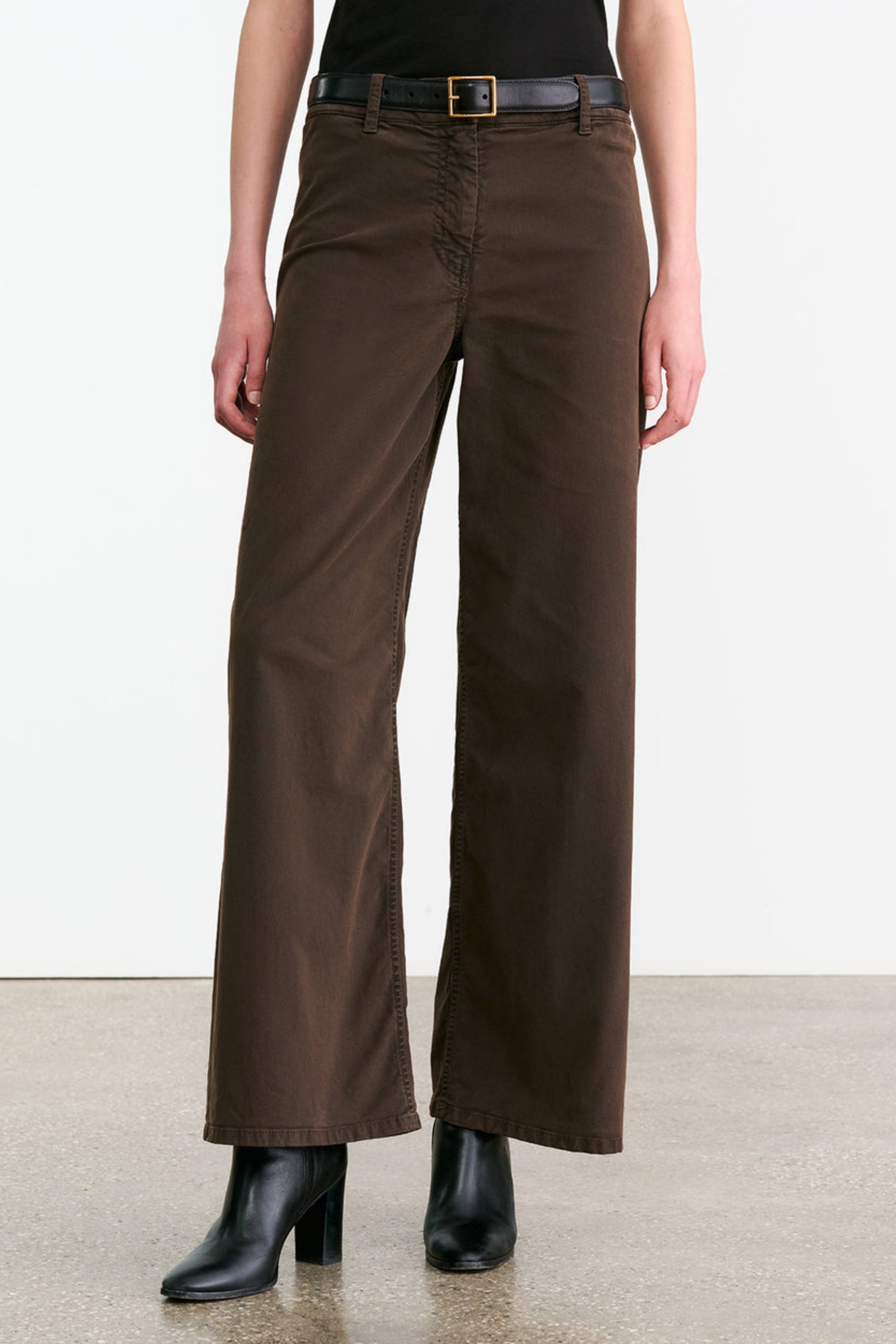 Hose Megan in Chocolate BrownNili Lotan - Anita Hass