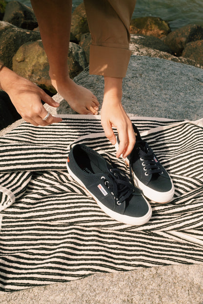 Sneaker 2750 'Heart' in NavySuperga x Anita Hass - Anita Hass