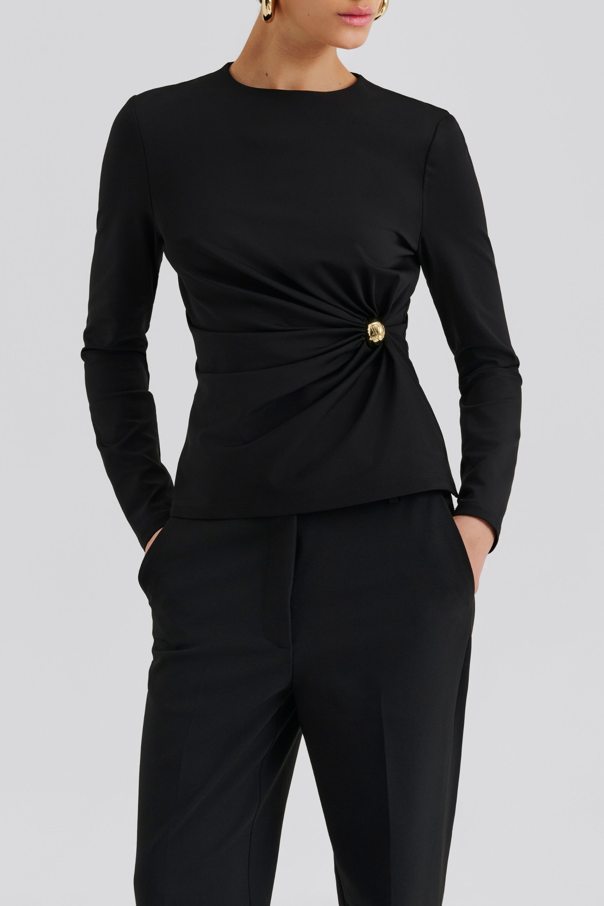 Top Mailey Broche in SchwarzMalina - Anita Hass