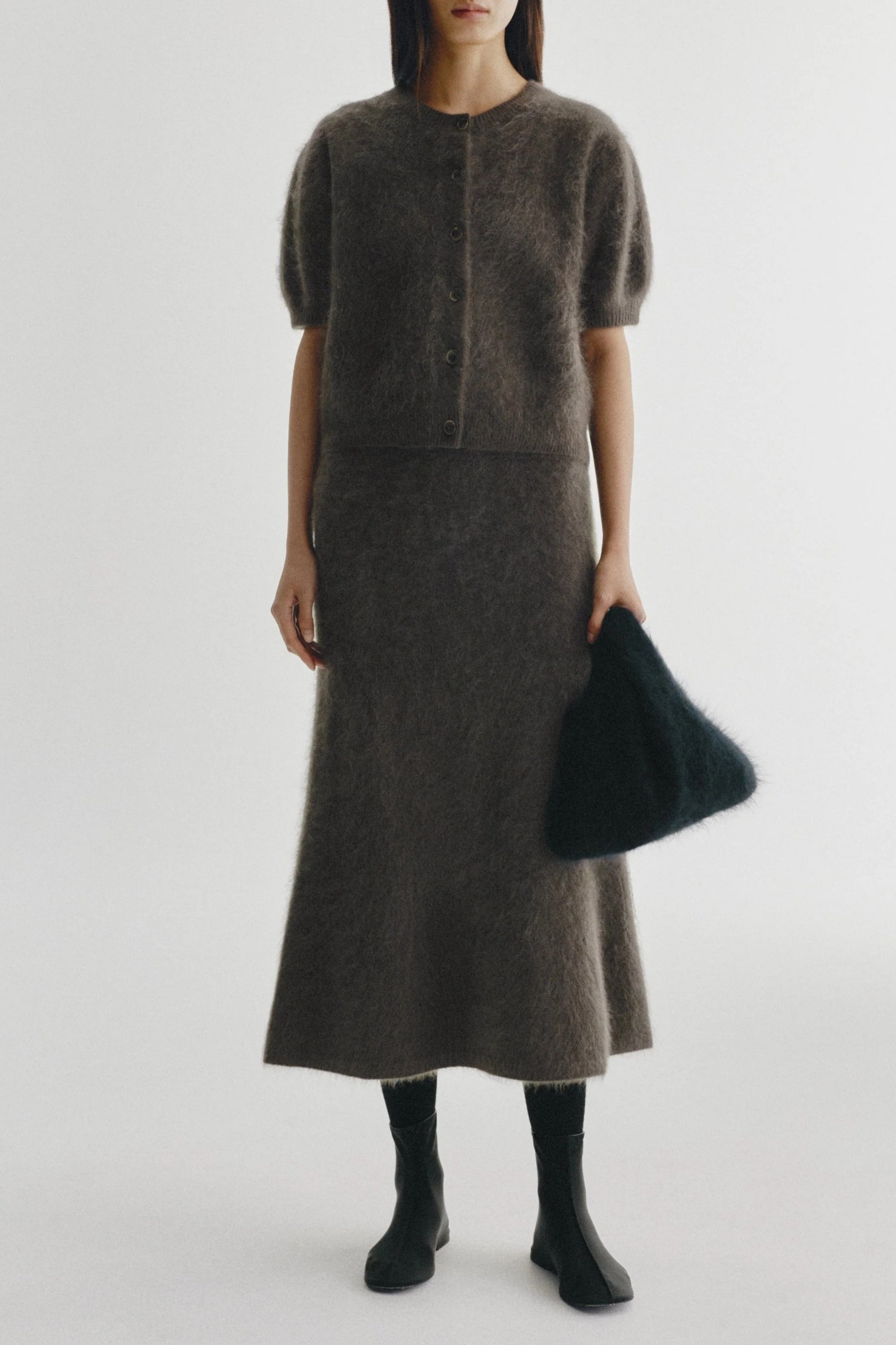 Cardigan Lucianne in Dark Fern Brushed Lisa Yang