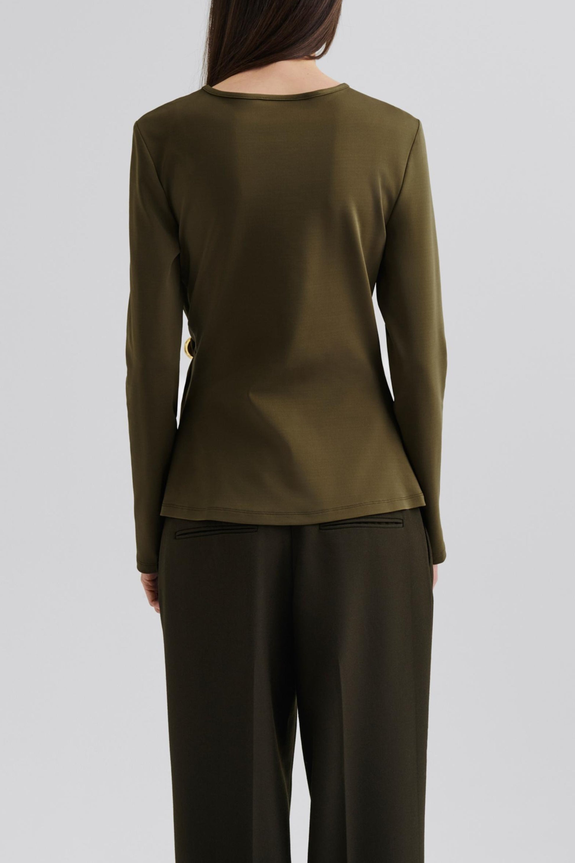 Top Mailey Broche in OliveMalina - Anita Hass