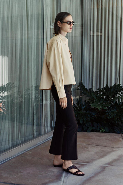 Cropped blouse in ecru