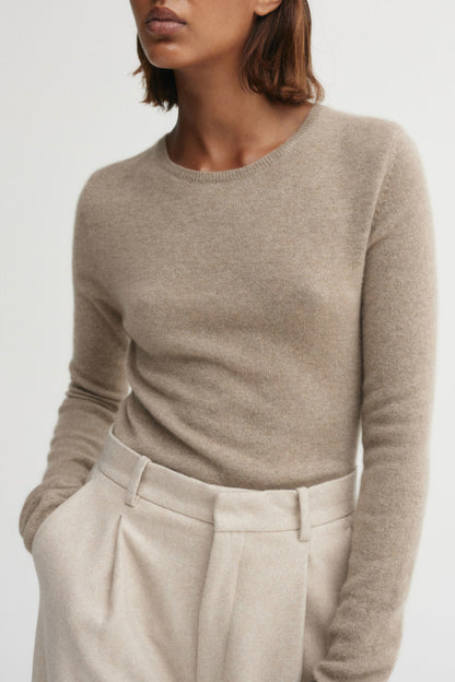Awa sweater in nougat