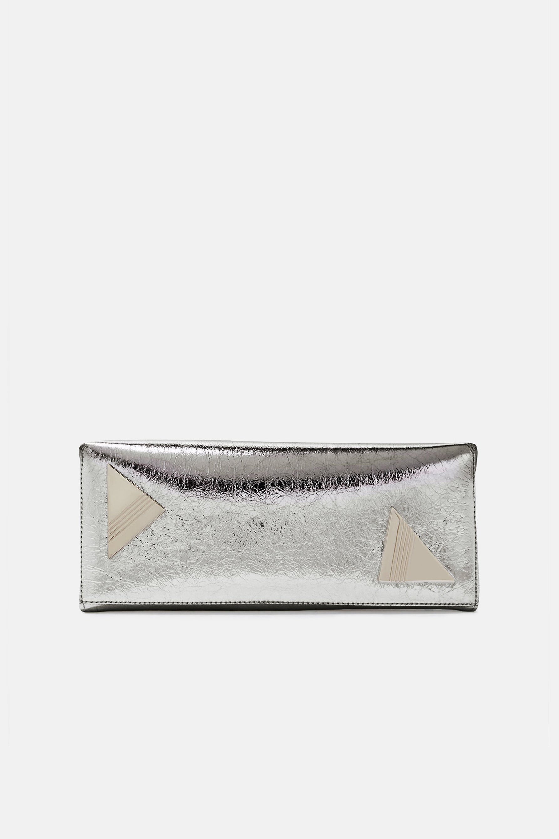 Clutch 8.30 PM in Cracked SilverThe Attico - Anita Hass