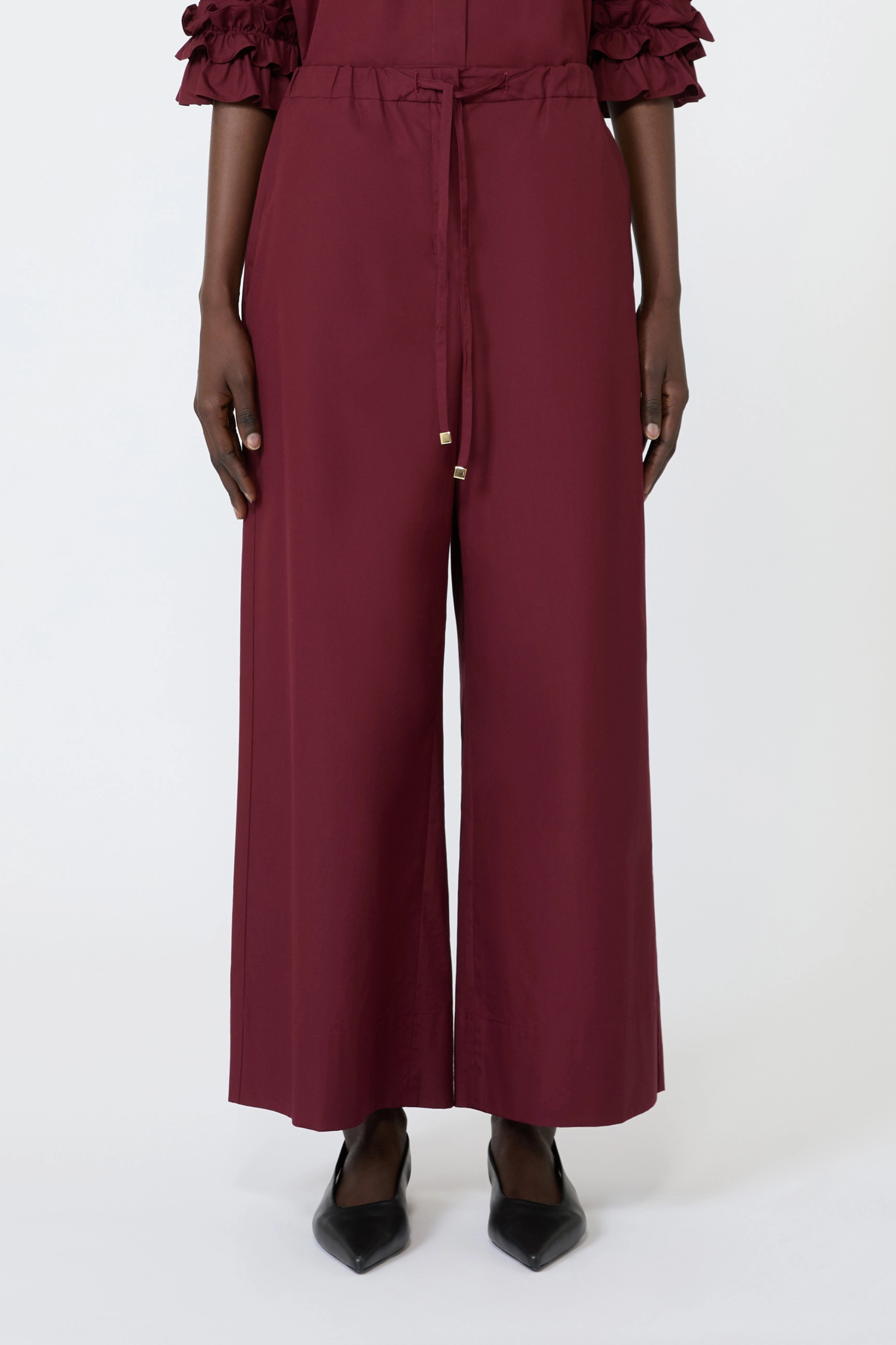 Hose Aureo in RubinS Max Mara - Anita Hass