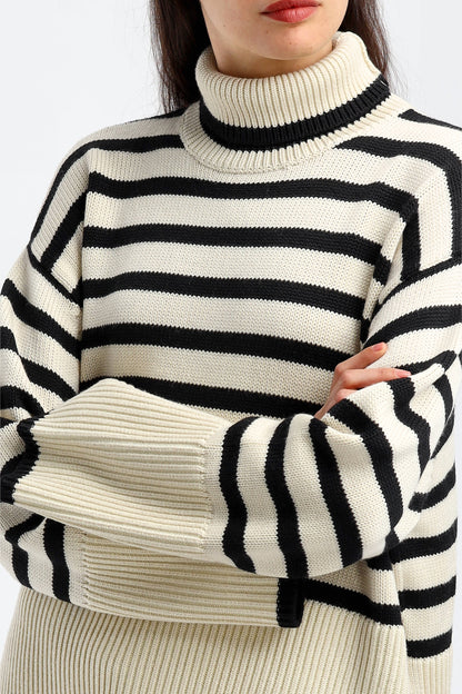 Pullover Signature Stripe in Light SandToteme - Anita Hass