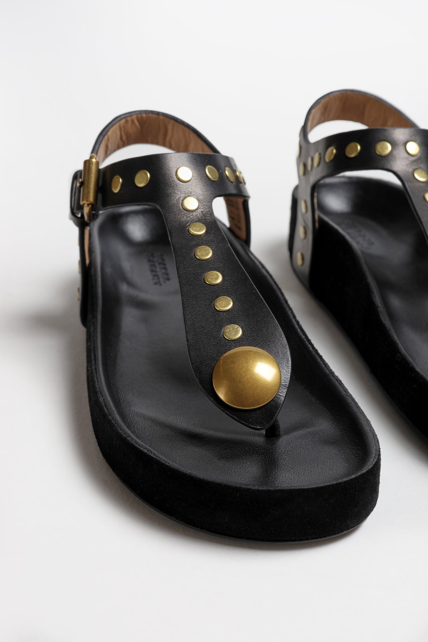 Enore sandal in black