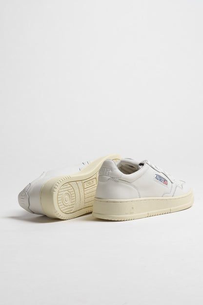 Sneaker Medalist Mules in White