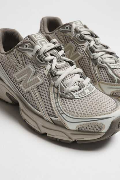 Baskets 740 en lin/sésame grillé