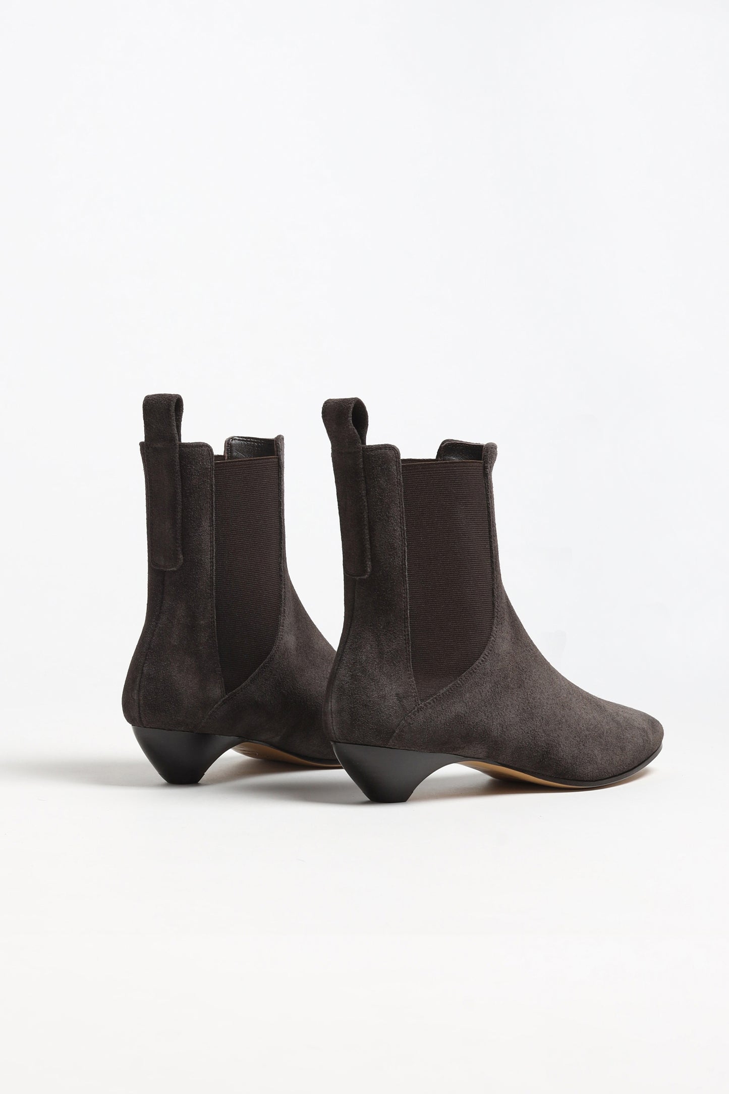 Boots Allegra Chelsea in Pepe SuedeLe Monde Beryl - Anita Hass