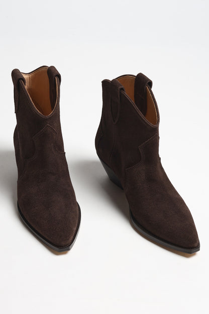Boots Dewina in Chocolate - Anita Hass